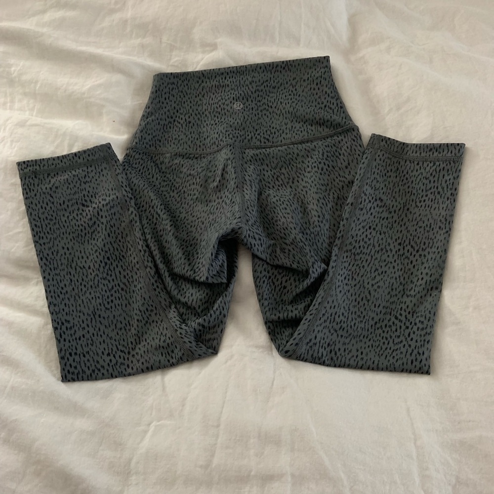 Lululemon Crop Pants